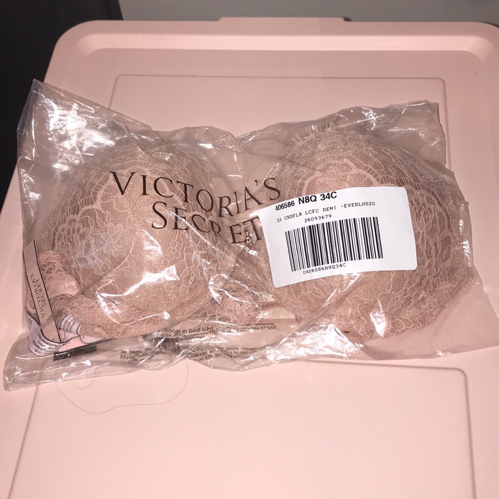 VS DREAM ANGELS Lightly Lined Demi Bra Soft pink NWT - Picture 5 of 9